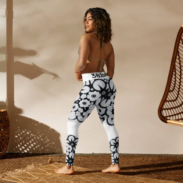 Leggings de yoga all over mujer Flowers B&W