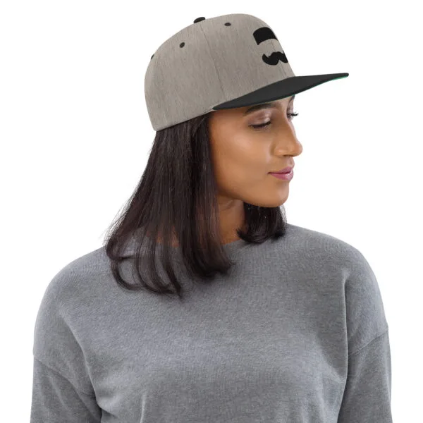Gorra snapback Brkovi