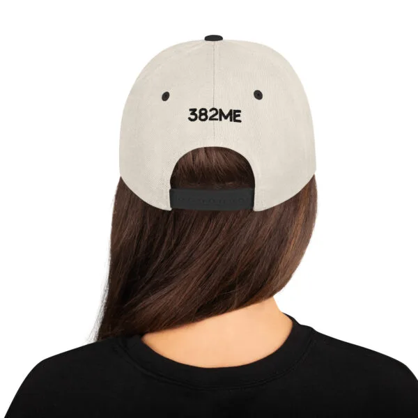 Gorra snapback Brkovi