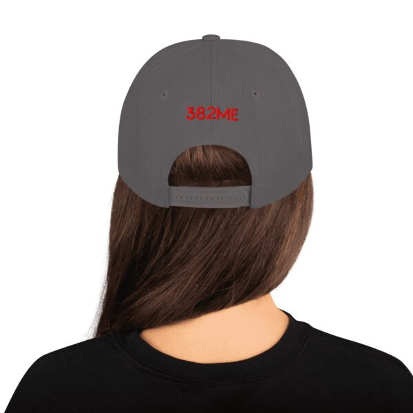 classic-snapback-dark-grey-back-69f94ec3b4c94.jpg Atractiva gorra Snapback - Crna Gora 20th Anniversary Limited Edition